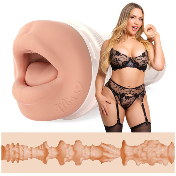 Fleshlight Mia Malkova - realistický orálny masturbátor - telová farba